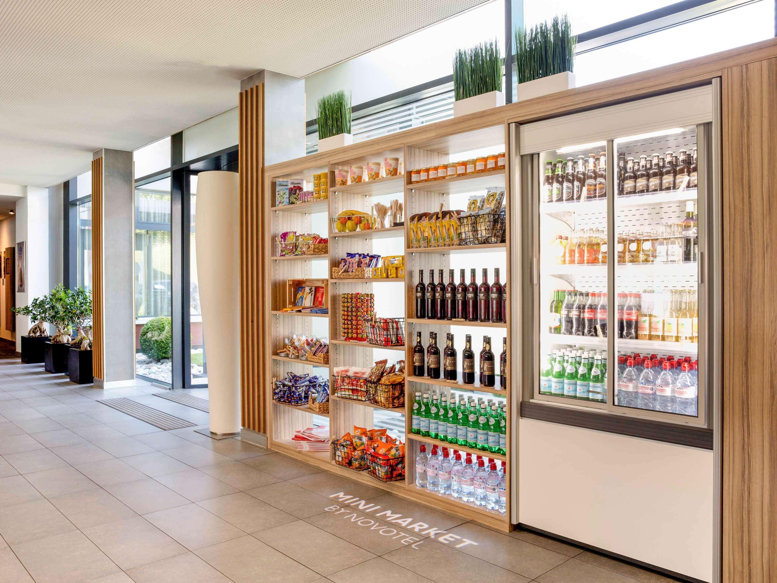 Novotel Lausanne Bussigny Криссье Экстерьер фото